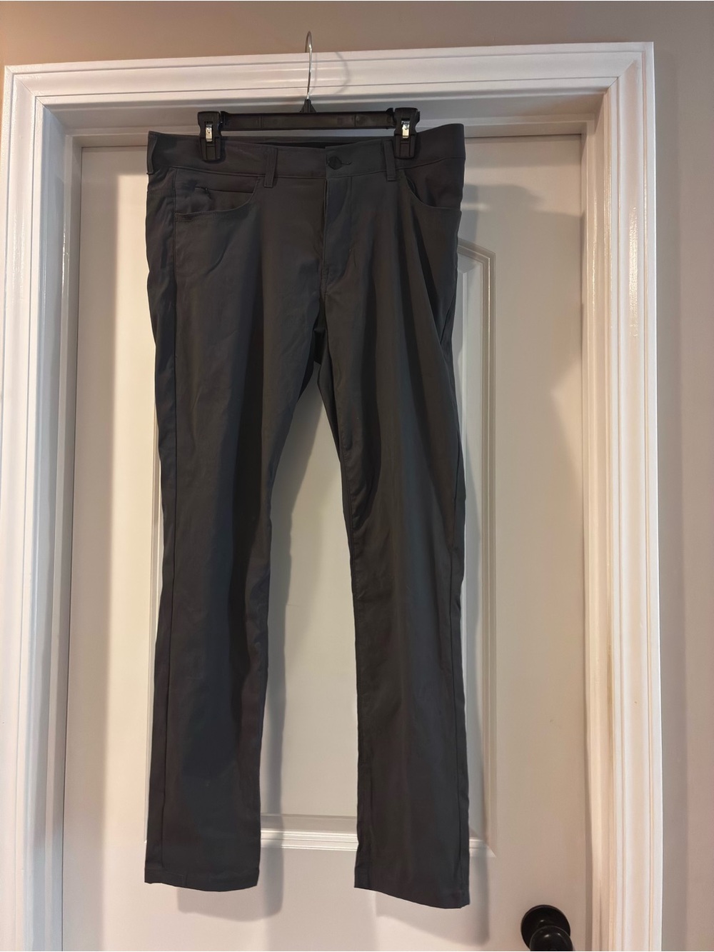 DKNY Men's Gray Technical Chinos